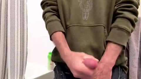 Snapshot of canadianwoody chatting on 10-28-25, 04:20 canadianwoody online show from 10-28-25, 04:20