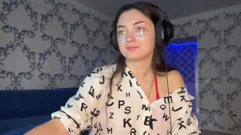 Snapshot of cancychill chatting on 01-17-26, 06:18 Kate online show from 01-17-26, 06:18