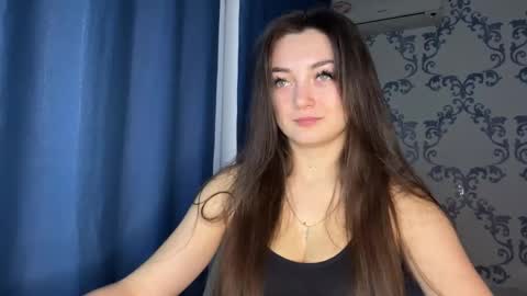 Snapshot of cancychill chatting on 02-12-26, 06:19 Kate online show from 02-12-26, 06:19