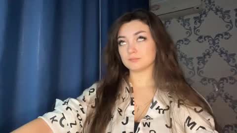 Snapshot of cancychill chatting on 02-16-26, 06:09 Kate online show from 02-16-26, 06:09