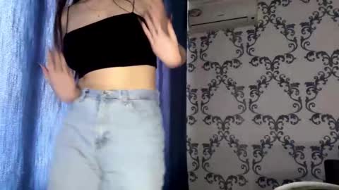 Snapshot of cancychill chatting on 03-11-26, 07:25 Kate online show from 03-11-26, 07:25