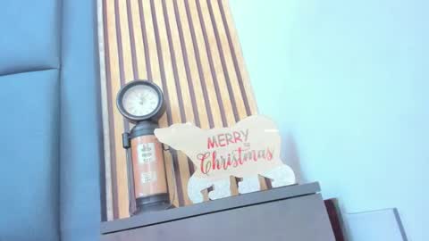 Snapshot of candela_collins chatting on 12-24-24, 02:54 Candela online show from 12-24-24, 02:54