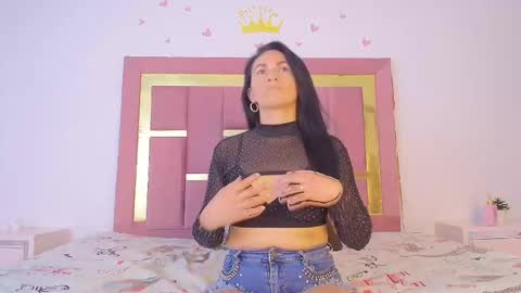 Snapshot of candelavega chatting on 03-09-26, 01:59 Candelita online show from 03-09-26, 01:59