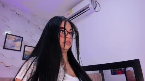 CANDICE WAYNE online show from 05-27-26, 12:02