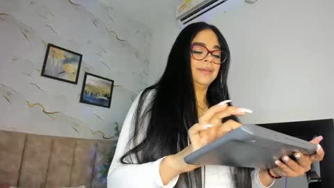 CANDICE WAYNE online show from 05-30-26, 11:51