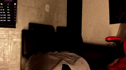 candresruiz online show from 10-21-25, 11:55