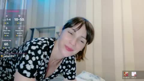 Snapshot of candy__spicy chatting on 06-23-26, 08:40 Candy Spicy online show from 06-23-26, 08:40