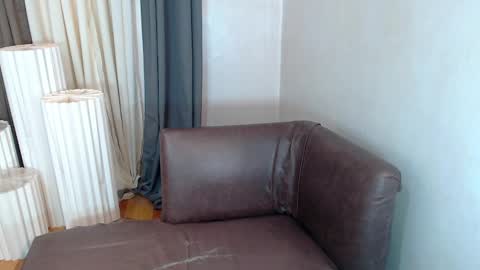 Candy online show from 04-12-26, 11:59