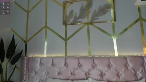 Snapshot of candy_beck chatting on 12-05-24, 03:17 Candy Beck online show from 12-05-24, 03:17