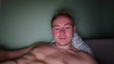 candy_boy_xoxo online show from 06-20-26, 03:04