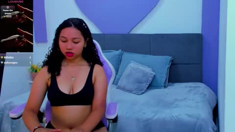 Candy online show from 10-19-25, 06:41