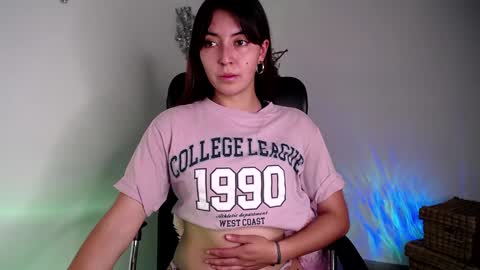 Snapshot of candy_canee chatting on 01-17-25, 05:51 online show from 01-17-25, 05:51