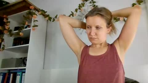 Snapshot of candy_cougar82 chatting on 07-02-26, 09:04 Candy Cougar online show from 07-02-26, 09:04