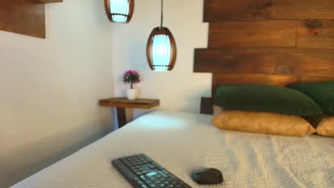 Jolie online show from 02-02-26, 08:07