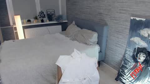 Flora online show from 02-01-25, 03:08