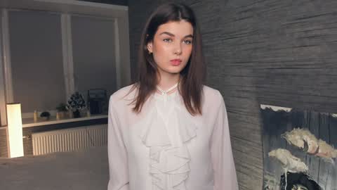 Flora online show from 02-02-25, 07:04