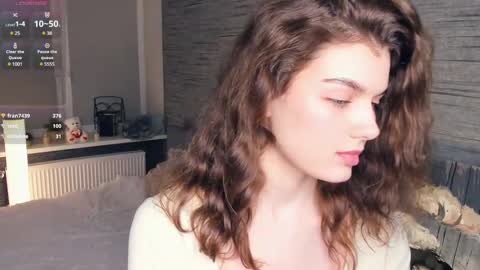 Flora online show from 03-09-25, 02:07