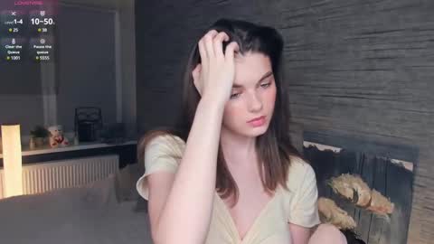 Flora online show from 03-09-25, 07:37