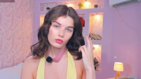 Flora online show from 04-23-26, 06:47