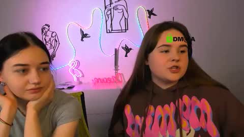 candy flossie1 online show from 12-18-25, 06:08