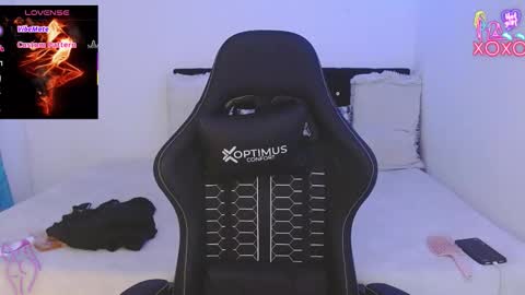 candy_giuliana21 online show from 02-06-26, 01:21