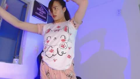 candy_giuliana21 online show from 03-27-26, 08:26