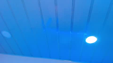 Snapshot of candy_lux_ chatting on 05-13-26, 07:55 Candy online show from 05-13-26, 07:55