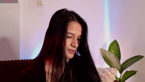 Snapshot of candy_mei chatting on 02-19-26, 11:39 Candy online show from 02-19-26, 11:39