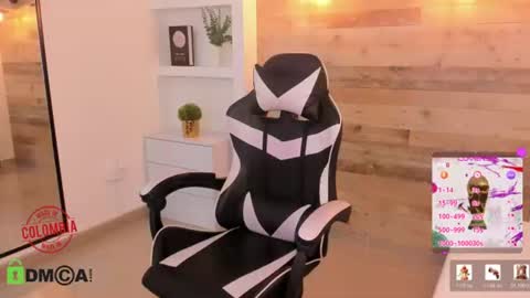 CANDY online show from 06-19-26, 07:50