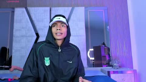  and MarilynHot online show from 04-17-26, 09:18