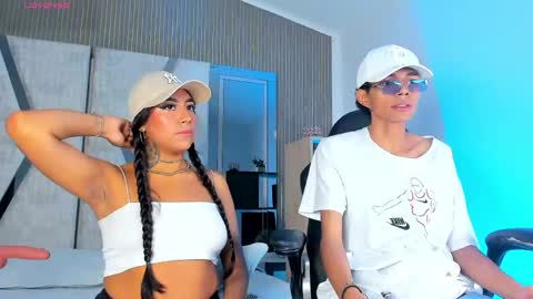 Snapshot of candyandmarilyn chatting on 05-07-26, 09:42 and MarilynHot online show from 05-07-26, 09:42
