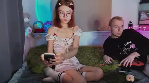 candybeee online show from 11-30-25, 04:22