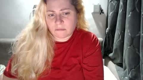 Laura online show from 02-10-25, 04:47