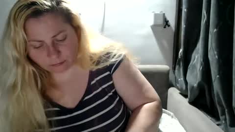 Laura online show from 02-13-25, 10:43