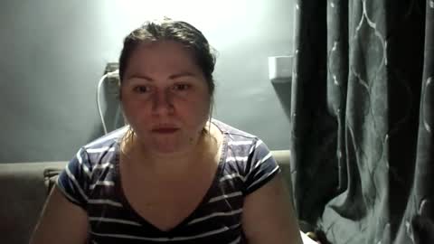 Laura online show from 11-22-25, 07:02