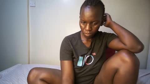 candycurly_ online show from 10-26-25, 02:28