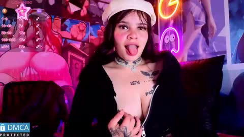 Candy online show from 11-15-25, 01:36