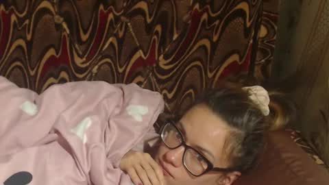 say meow and send tips  online show from 11-30-25, 10:47