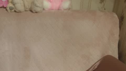 say meow and send tip  online show from 03-28-26, 11:15