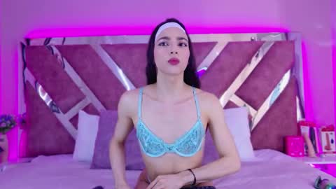 candyluxury_ online show from 05-19-26, 12:11