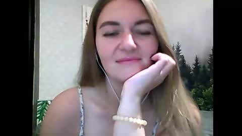 Daisy online show from 10-17-25, 08:33