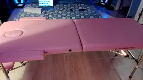 CandyQueenkush69 online show from 10-12-25, 08:24