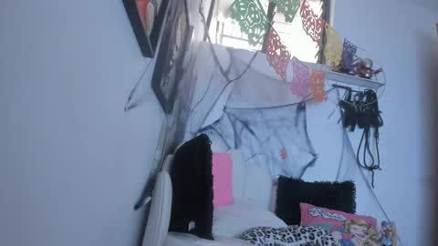 Snapshot of candytyler_ chatting on 10-12-25, 04:06 candytyler_ online show from 10-12-25, 04:06