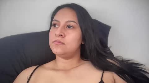 diosa latina online show from 11-11-25, 01:55