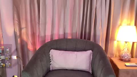 Isabella online show from 03-12-26, 07:20