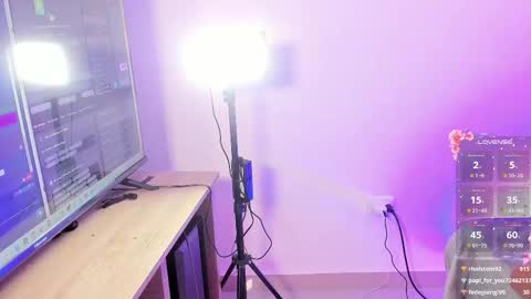 Snapshot of candyyvega chatting on 11-22-25, 10:14 candyyvega online show from 11-22-25, 10:14