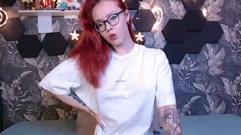 Snapshot of candyyyyrio chatting on 05-05-26, 03:36 Mia online show from 05-05-26, 03:36