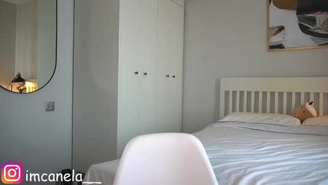 Snapshot of canelasungirl chatting on 01-22-25, 04:23 Jency NEW IG IMCANELA   online show from 01-22-25, 04:23