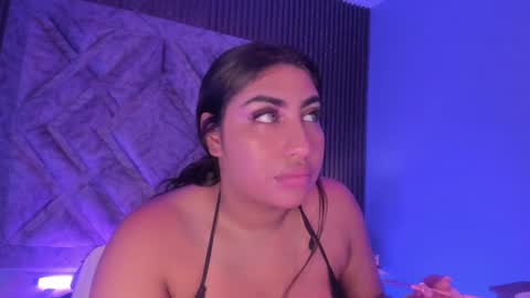 GABRIELA LOPEZ online show from 02-07-25, 10:20