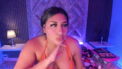 GABRIELA LOPEZ online show from 02-12-25, 04:01